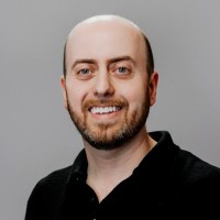Avi Kaufman