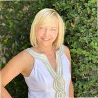 Eva Aranyos Email & Phone Number