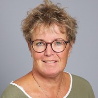 Lottie Hansen Email & Phone Number