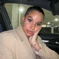 Savannah Sanders Email & Phone Number