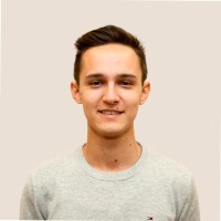 Sebastian Holzer Email