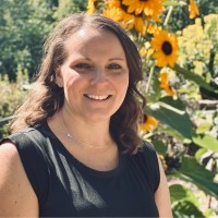 Lisa Kahle Email & Phone Number