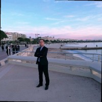 Robert Wang Email