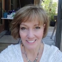 US Surfaces Employee Edyie Tindell's profile photo