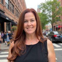 Amazon Web Services (AWS) Employee Sarah Cooper's profile photo