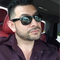 Funkhouser Real Estate Group Employee Ronald Flores's profile photo