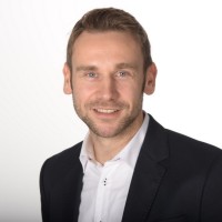 Simon Bauer Email