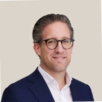 Henk van Ravenhorst Email