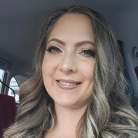 Vanessa Triana Morales Email