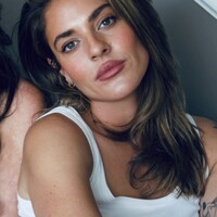 Julia Calleo Email & Phone Number