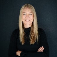 Stage and Screen Travel Australia Employee Janine Davis's profile photo