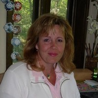 Edina Country Club Employee Kim Delaney's profile photo