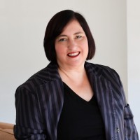 Leslie Clark Email & Phone Number