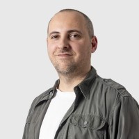 Nicolas Rivadeneira Email