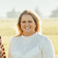 Leanne Cliff Email