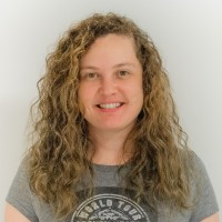 Rocketseat Employee Tamires Santos's profile photo
