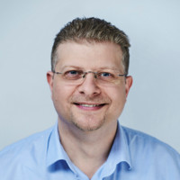 Dominik Pichler Email