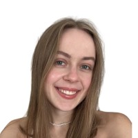 Valeria Ragoza Email