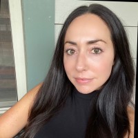 Feelgoodz Employee Lauren Lazarnick's profile photo