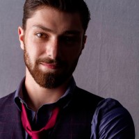 Trevor Rött Email