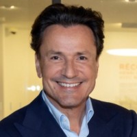 Sebastien Breteau E-Mail & Telefonnummer