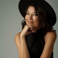 Ellen Benton Email & Phone Number