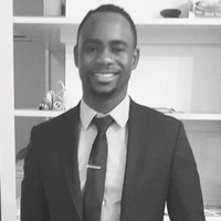 Pivotal Labs Employee Ola Komolafe's profile photo