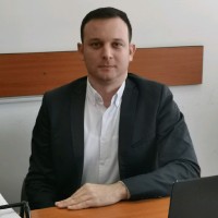 Nikola Veinović Email