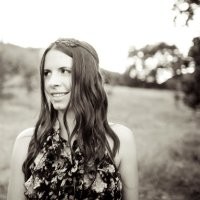 Green Wedding Shoes Employee Jenny Campbell's profile photo