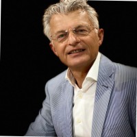 Eric Vrijsen Email