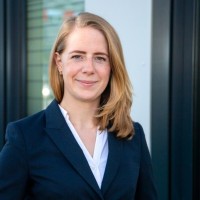 Lena Kuhlmann Email & Phone Number