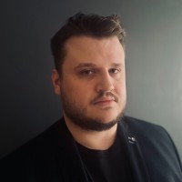 Krzysztof Pietranik Email