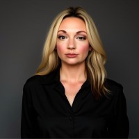 Leigh Aziz Email & Phone Number