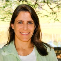 Fundepag Employee Lívia Neves's profile photo