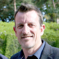 Olivia Network #AI Employee Simon White's profile photo