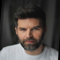 E-mail e número de telefone de Dominik Czajewski
