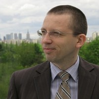 Tomasz Lukianczyk Email