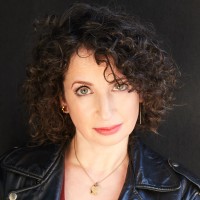 freelance writer, editor Employee Lara Ewen's profile photo