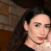 DeVryWorks Employee Vanessa Petros's profile photo
