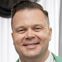 Zack Naylor Email & Phone Number