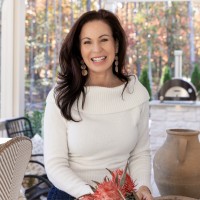GrayTonic Employee Kari Schwear's profile photo