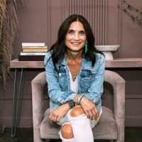 Michele Bell Email & Phone Number