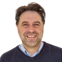 Karsten Kremer Email