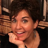 Robyn Fields Email & Phone Number