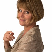 Roelie Meestringa Email