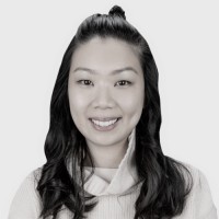Elizabeth Thom Email & Phone Number