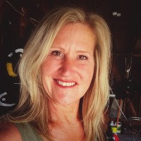 Lisa Hobert Email & Phone Number