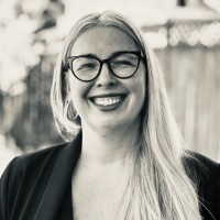 Amazon Employee Linda Pools's profile photo