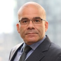 E-mail e número de telefone de Lucas Ferrara