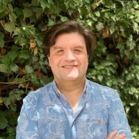 Luis C. Email